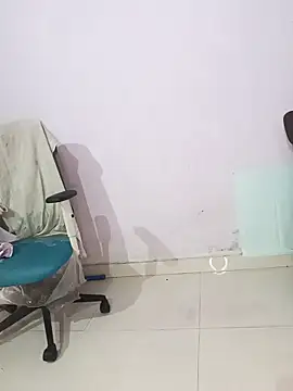 BigAssSarah online show from January 17, 2:08 am