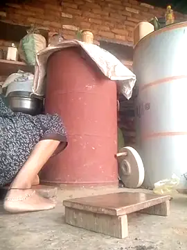 Snapshot of Amaya_Bajwa chatting on October 9, 3:43 am Amaya Bajwa online show from October 9, 3:43 am