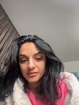 NNNoire online show from November 17, 5:35 pm