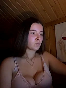 mewKate online show from November 13, 6:07 pm