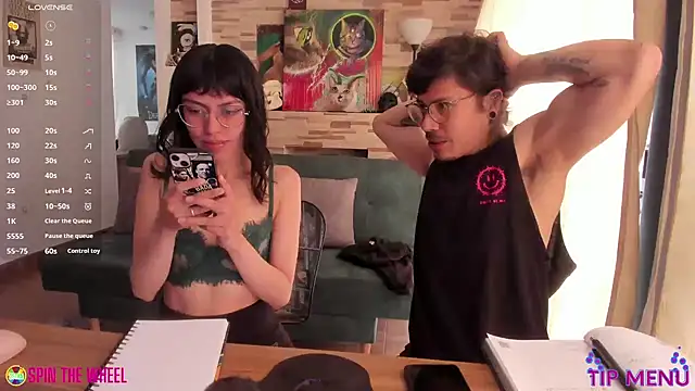 Snapshot of shamelesss_ chatting on October 20, 5:05 pm shamelesss online show from October 20, 5:05 pm