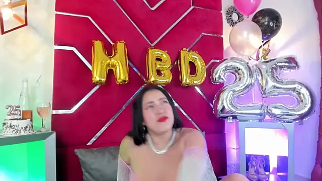 VeronicaOlson  online show from October 15, 4:04 am