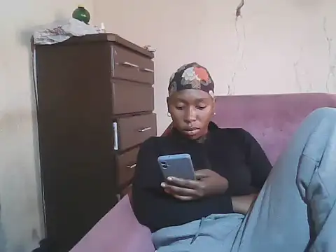 Hotdaily04 online show from September 30, 8:31 am