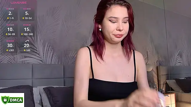 Emma plux online show from October 20, 8:06 am