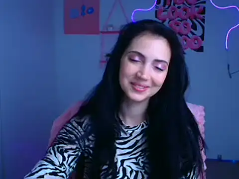 Amalia amor online show from October 18, 5:21 am