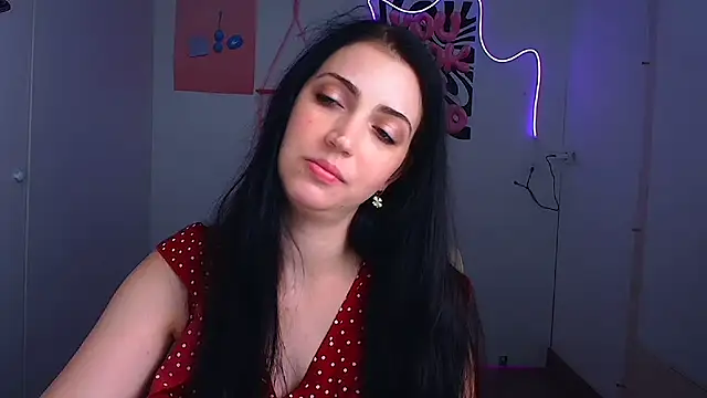 Amalia amor online show from June 30, 10:15 am