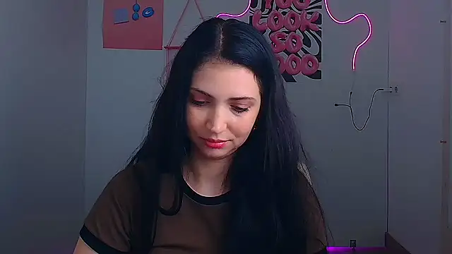 Amalia amor online show from July 17, 5:45 am