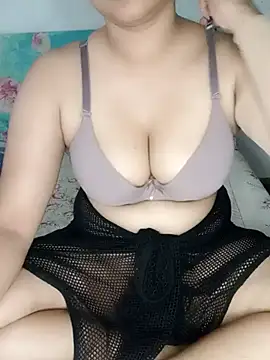 Snapshot of Queen_Taniya chatting on October 4, 4:18 am Queen Taniya online show from October 4, 4:18 am