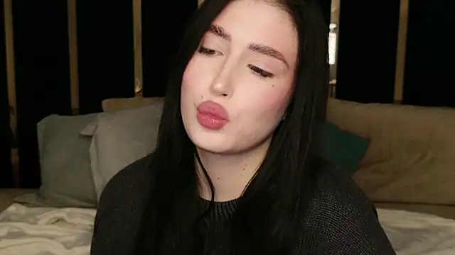 EmmaLawrens online show from September 27, 9:33 pm