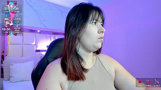 zoes milee online show from November 20, 11:11 am