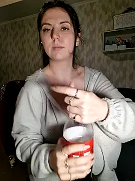 Melenka online show from January 19, 2:19 am