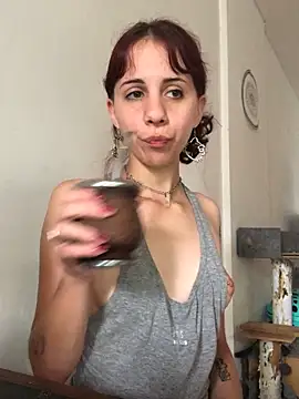 w4xxita online show from March 27, 1:01 pm