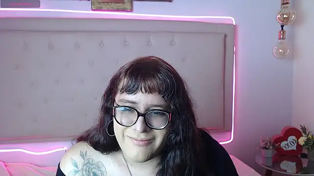 kathepickmanx online show from March 20, 3:44 am