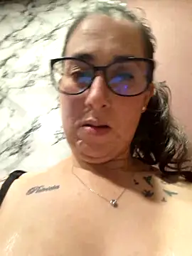 VIANKA 0917 online show from June 7, 3:35 am