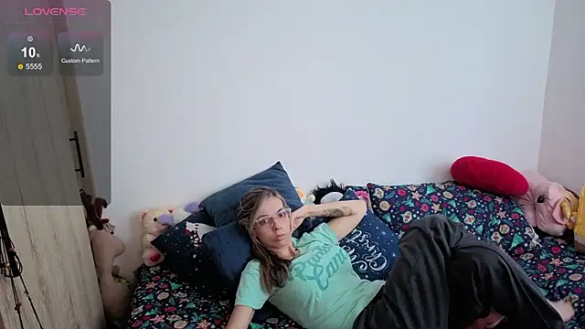 Princezzlove3 online show from February 26, 2:16 pm