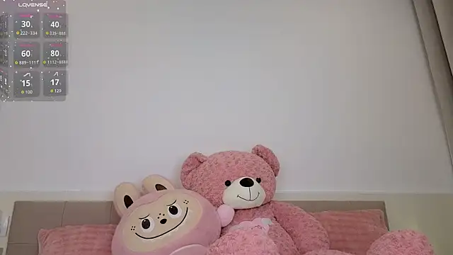 asianqueeny online show from May 26, 2:33 am