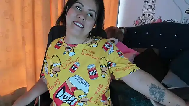 thamara226 online show from December 18, 2:22 pm