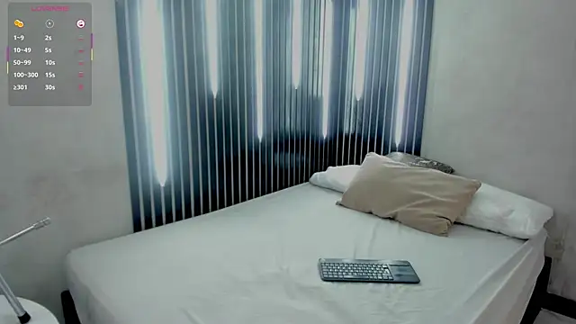 Stefanyduque1 online show from December 1, 9:17 pm