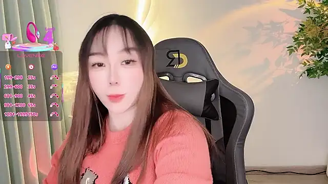 Snapshot of Alano-01 chatting on October 31, 9:13 am Alano-01 online show from October 31, 9:13 am