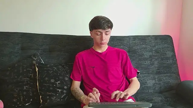 ethan and ava online show from March 13, 1:23 pm