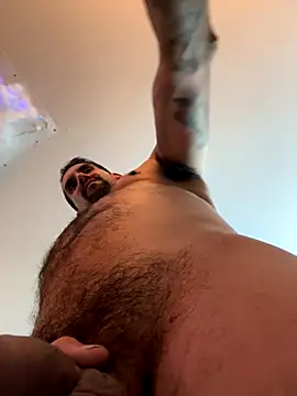 hornycouple818 online show from November 20, 7:09 am