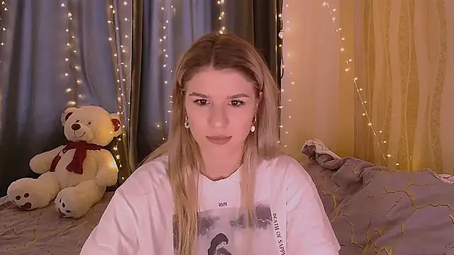 Melissa smith  online show from February 19, 1:21 pm