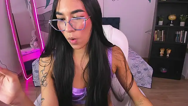 Dana Paula online show from October 4, 3:16 pm