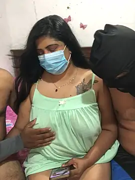 Lovely WINDI online show from April 5, 7:13 pm