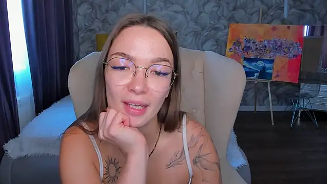 SusannJohnson online show from June 24, 3:49 am