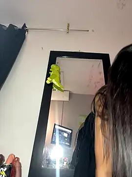 Lili  taylor online show from December 19, 4:16 am