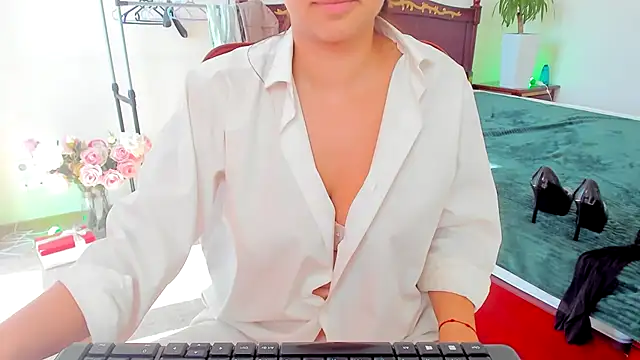 Tianiaa online show from October 5, 10:31 am