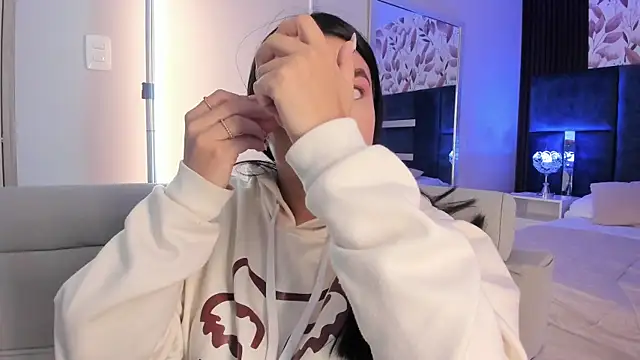 ValeriaOrtega online show from October 1, 11:37 am