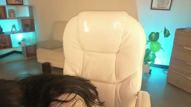 Nicole Foxx  online show from November 22, 7:49 pm