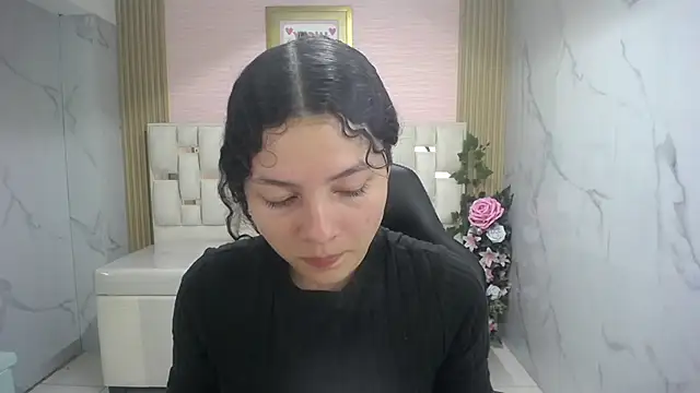 shalon diaz s online show from January 10, 8:13 pm