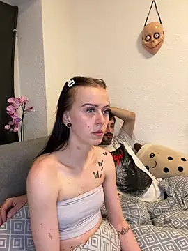 Ciara2004 online show from March 29, 8:41 pm