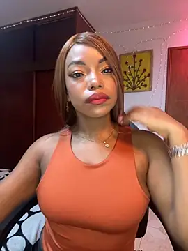 SaraYedid17 online show from December 2, 7:21 am