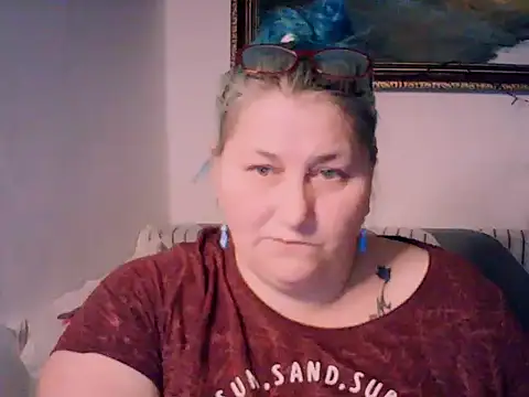 mayamayx online show from December 2, 3:25 pm