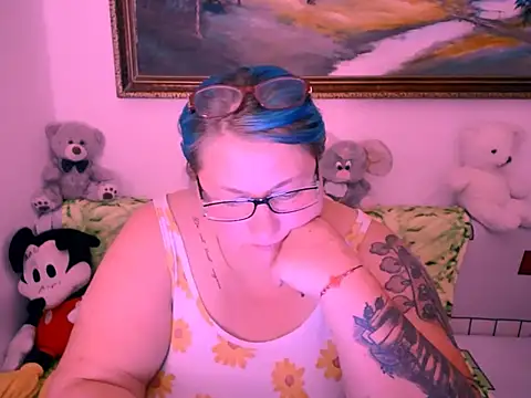Snapshot of mayamayx chatting on October 5, 7:30 pm mayamayx online show from October 5, 7:30 pm