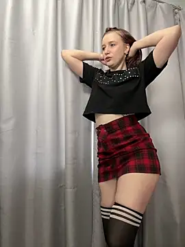 LillyFan-X online show from April 5, 4:22 am