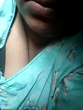 SexyRiyaaa online show from January 18, 9:05 am