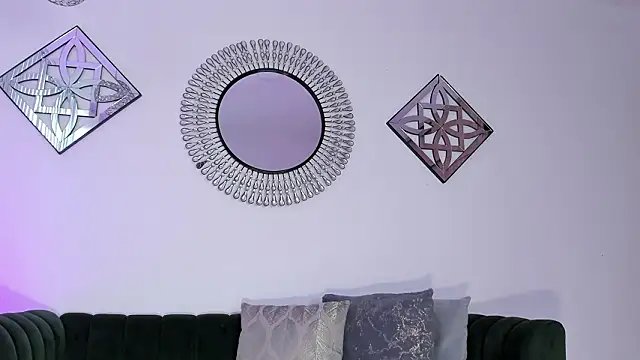 Layla Breezee online show from March 15, 11:56 am