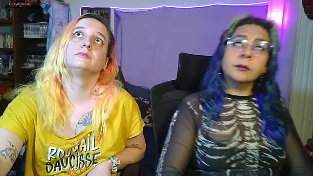 Evelan420 online show from March 26, 8:10 pm