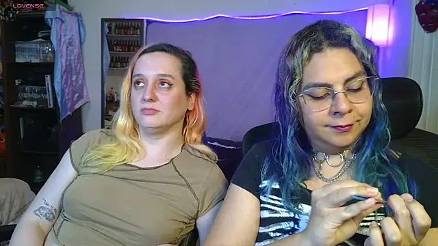 Evelan420 online show from April 8, 12:35 am