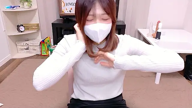 NA-KAREN-V8 online show from October 19, 1:24 pm