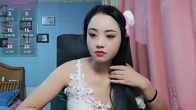 ManMan-520 online show from November 17, 8:42 pm