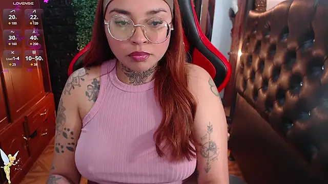 natyk m online show from October 10, 3:06 pm