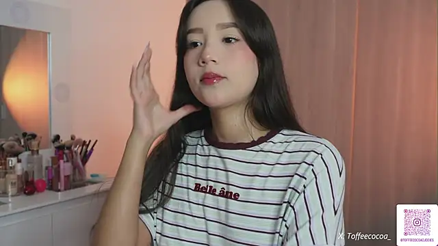 sophi lii online show from January 15, 10:05 pm