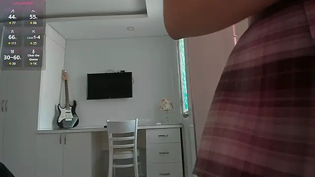 Yuki miiii online show from September 29, 2:16 am