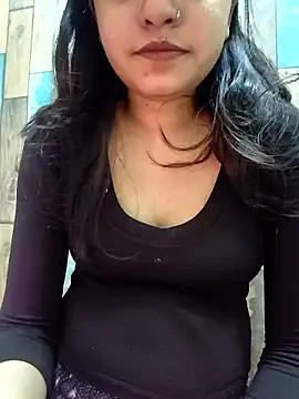 cute IndianBabe online show from December 23, 1:20 am