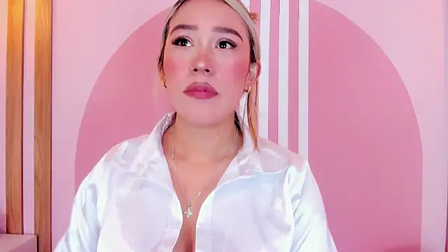 Lannajansen online show from March 19, 2:54 pm